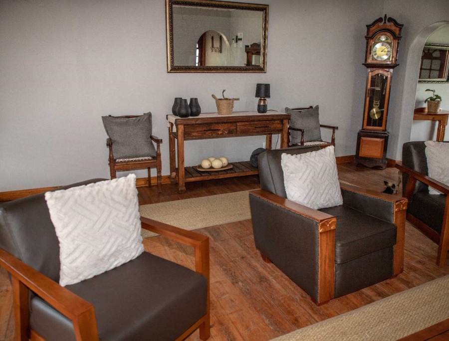 18 Bedroom Property for Sale in Heilbron Free State